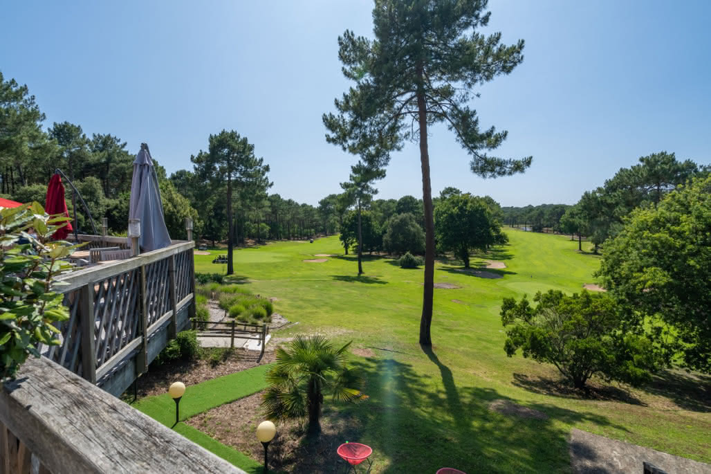 Best Western Lacanau Golf jardin vue terrace