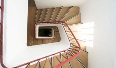 hotel-moutchico-escalier