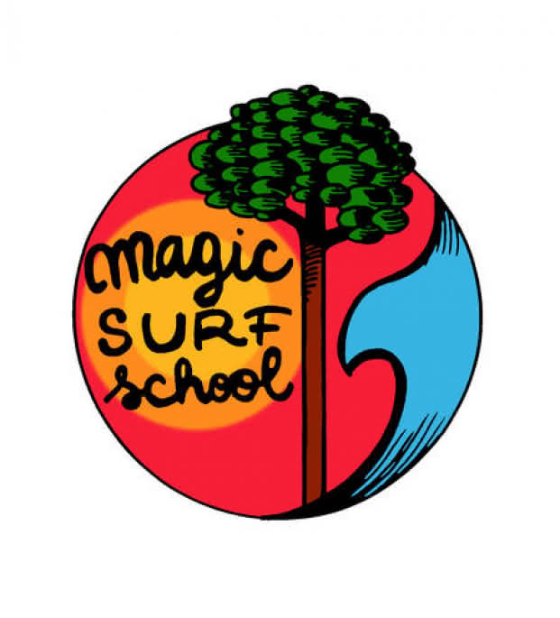 logo magic surf school